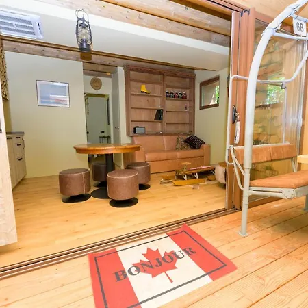 Gite Pont-A-Mousson, La Pepiniere, Chalet Canada Exterior photo
